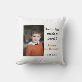 Almofada 5 jogo de aniversário em data moderna