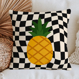 Almofada Abacaxi Amarelo em Padrão Xadrez Preto e Branco