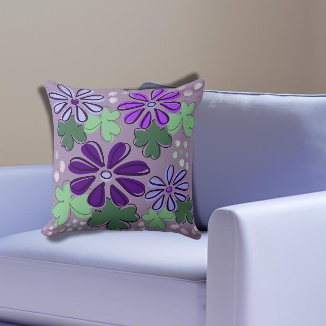 Almofada Abstrato verde e púrpura, fechamento e porta da fl (Abstract Green and Purple Clover & Flower Doodle Throw Pillow)