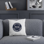 Almofada Adicione o logotipo corporativo ao Showroom Decor<br><div class="desc">Adicione o logotipo da sua empresa para substituir esta imagem do logotipo marcador por sua para comercializar sem esforço sua empresa ou como uma troca por uma decoração corporativa. Os logotipos quadrados também são perfeitos para substituir este logotipo marcador. Clique no botão "Personalizar" para carregar o logotipo de marca. Uma...</div>