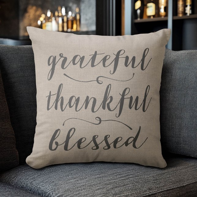 Almofada Agradeço ao Bendor Escrito Russo - damasco (Grateful Thankful Blessed Pillow)