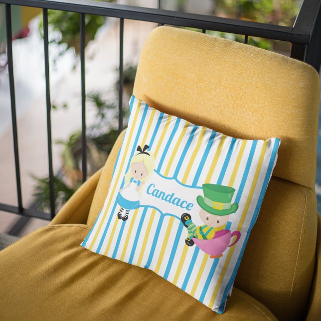 Almofada Alice no País das Maravilhas Crianças Cuecas Monog (Criador carregado)