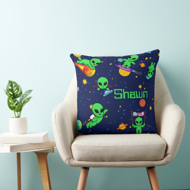 Almofada Alienígenas Bonitos Personalizados no Espaço (Cadeira)