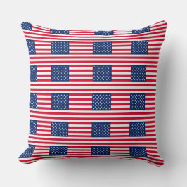 Almofada American Flag Throw Pillow – Patriotic Stars & Str
