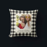 Almofada Amizade de Xadrez de Fotografia BFF Moderna - Melh<br><div class="desc">Celebre sua amizade com este travesseiro decorativo chic com sua foto favorita em uma xadrez de marfim, com a letra design. Personalize com seus nomes e mensagem personalizada e faça dele um presente perfeito para o Dia de Galentine, um aniversário ou aniversário de quando você se conheceu pela primeira vez....</div>