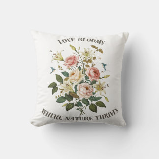 Almofada Amor Blooms com Natureza