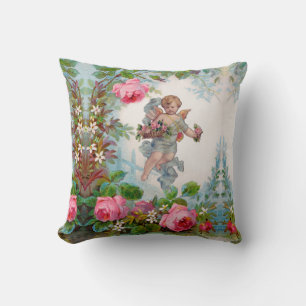 ALMOFADA ANJO ROMÂNTICO COLHENDO ROSAS ROSADAS E FLORES TH