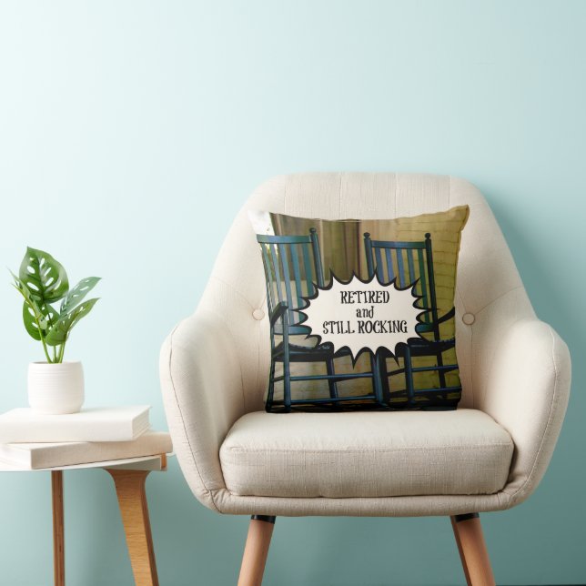 Almofada Aposentado e Ainda Atropelado (Cadeira)