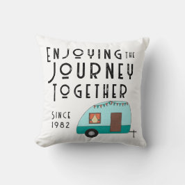 Almofada Aproveitando a Viagem Juntos da Campanha Retro