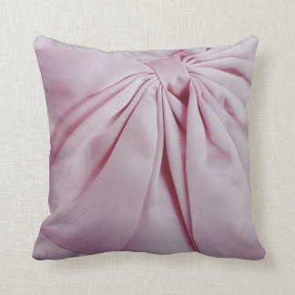 Almofada Arco cor-de-rosa do cetim