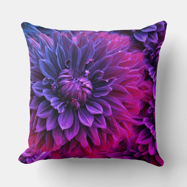 Almofada Arte de Flor de Fractal Vibrante (Frente)