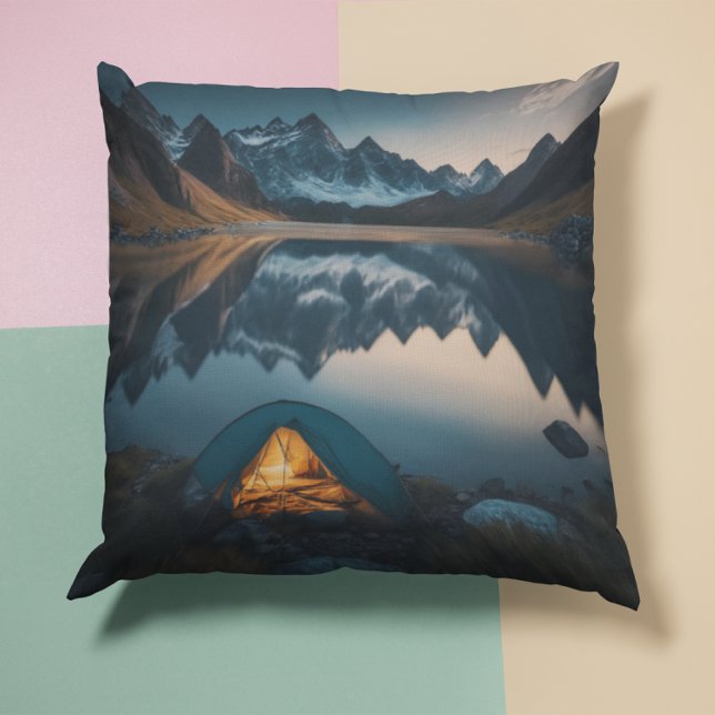 Almofada Arte Temática de Acampamento com Tenda, Montanhas  (Criador carregado)