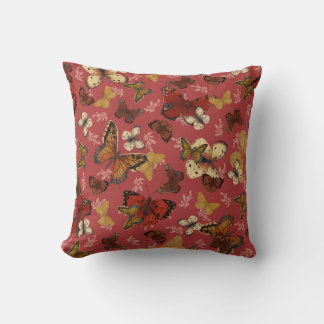 Almofada Asas Coradas – Padrão de Borboleta Rosa