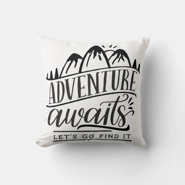 Almofada Aventura Espera Vamos Encontrá-la (Frente)