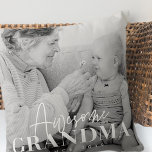 Almofada Avó Incrível Desde 20XX Foto Elegante Simples<br><div class="desc">Esta design simples e moderna é composta por tipografia serif e cursiva e adiciona uma foto personalizada</div>