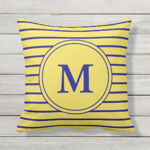 Almofada Azuis marinhos Monogrammed e teste padrão listrad