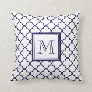 Almofada Azuis marinhos, Quatrefoil branco seu monograma