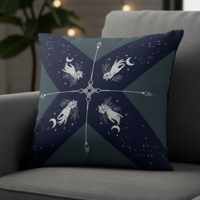 Almofada Azul Cósmico da Marinha e Mãos da Lua Mística Prat (A cosmic accent piece with an elegant and dark aesthetic)