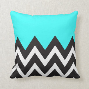 Almofada Azul da hortelã com Chevron preto e branco