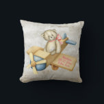 Almofada Baby Bear Airplane Watercolor Baby Girl Vintage<br><div class="desc">Doce urso bebê num avião a aquarela. Este design tem uma aparência vintage com as aquarelas desbotadas. Adicione o nome da menina,  a data de nascimento e o peso,  agora você tem uma gravidez. Tão doce.</div>