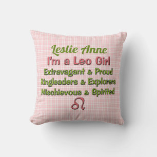 Almofada Baby Girl Leo Zodiac - Cheque rosa com nome verde