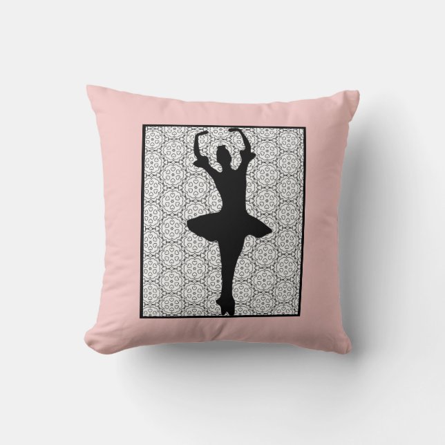Almofada Ballerina Silhouette em um padrão de Heart Mandala (Frente)
