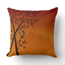 Bambu e montanha belíssimos