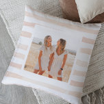 Almofada Bandas Rosa de Pastel de Água Moderna | Foto<br><div class="desc">Os travesseiros oferecem presentes pensativos e práticos, oferecendo conforto e relaxamento ao receptor. Aqui está uma descrição dos travesseiros como um presente: Dê a dádiva do máximo conforto e relaxamento com estes travesseiros luxuosos. Criados com os melhores materiais, esses travesseiros são projetados para oferecer uma experiência de sono agradável e...</div>