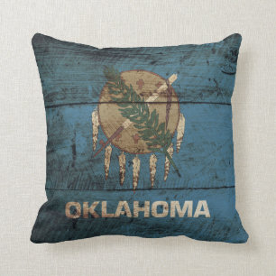 Almofada Bandeira do Estado de Oklahoma em Old Wood Grain