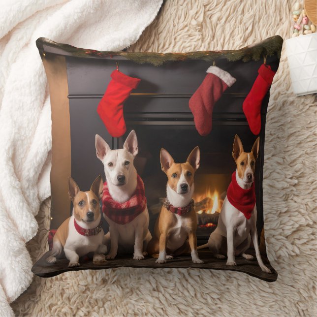 Almofada Basenji em frente à Lareira Natal (Cobertor)