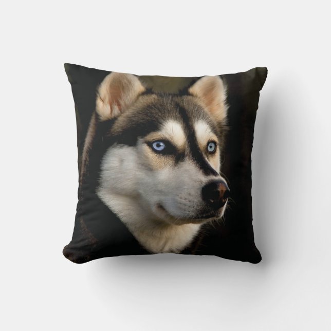 Almofada Beautiful Husky Throw Pillow (Frente)
