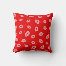 Beijos de Batom Rosa em Fundo Vermelho Padrão