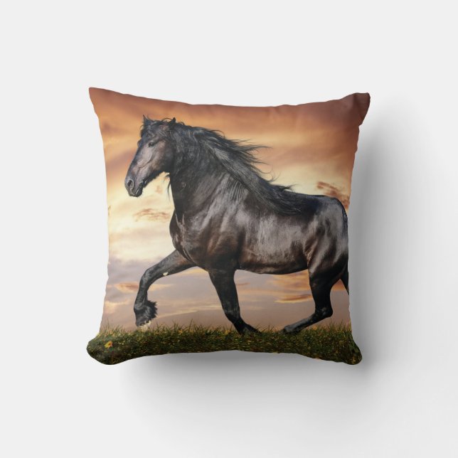 Almofada Belo Cavalo Negro (Frente)