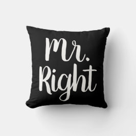 Almofada Black and White Mr Right Husband/Namorado