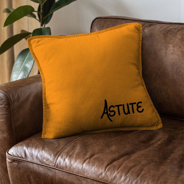 Almofada Black Hand lettered complimentary word Astute (Criador carregado)