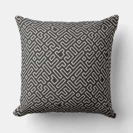 Almofada Black Throw Pillow