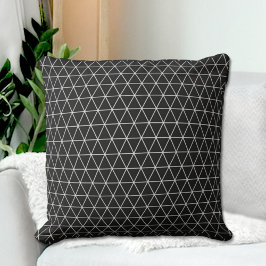 Almofada Black Triangles Pattern Throw Pillow