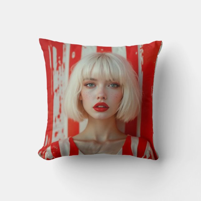 Almofada  Blonde bob hair woman cinematic portrait  (Frente)