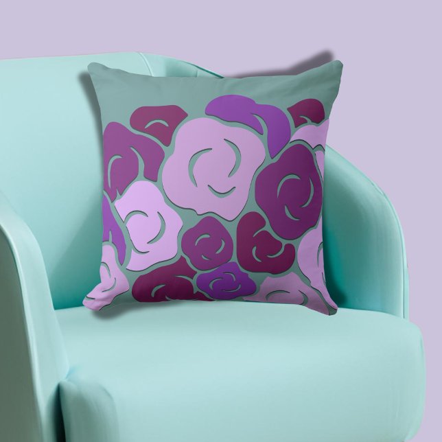 Almofada Bloomias de Flores Estilizadas Verde Roxo (Green Purple Stylized Flower Blooms Throw Pillow)