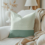 Almofada Bloqueio de Cor da Mint Personalizado<br><div class="desc">Travesseiro decorativo mínimo moderno com um bloco de cor verde-menta. Perfeito para decoração doméstica e presentes para professores,  novos donos de casa,  recém-casados e muito mais.</div>