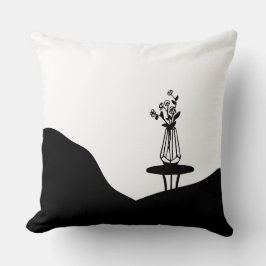 Almofada Boho Flower pot on table