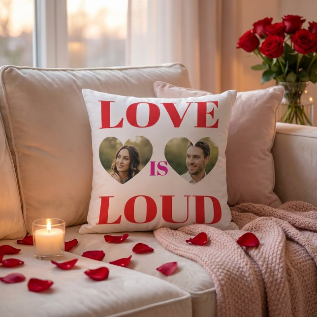 Almofada Bold Love Is Loud Valentine’s Day Heart Typography (Criador carregado)