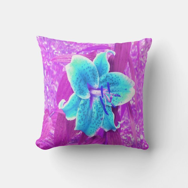 Almofada Bonito Aqua Blue Stargazer Lily em Roxo (Frente)