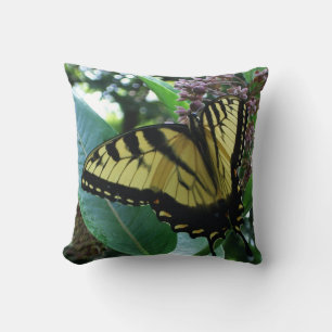 Almofada Borboleta I de Swallowtail em Milkweed em Shenando