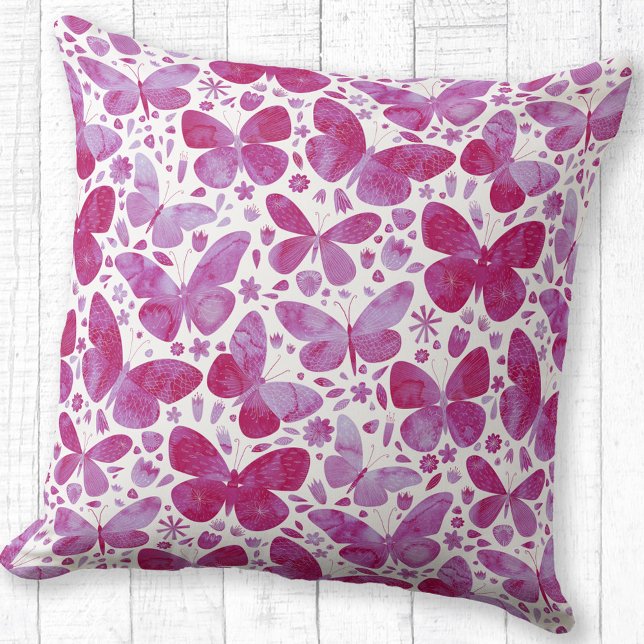 Almofada Borboletas Padrão de Aquarela Rosa (Watercolor butterfly pattern magenta pink and white throw pillow)