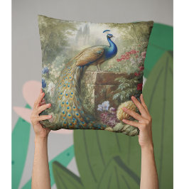 Almofada Botânica: pavão perto do castelo no jardim inglês