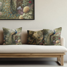 Almofada Botânica: pavão perto do castelo no jardim inglês