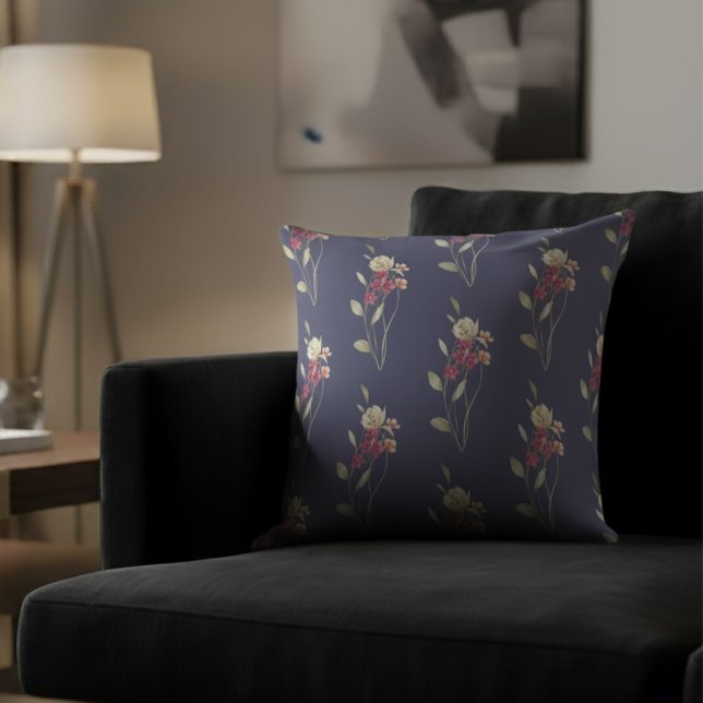 Almofada Branco Branco Branco Azul Padrão Floral (Criador carregado)