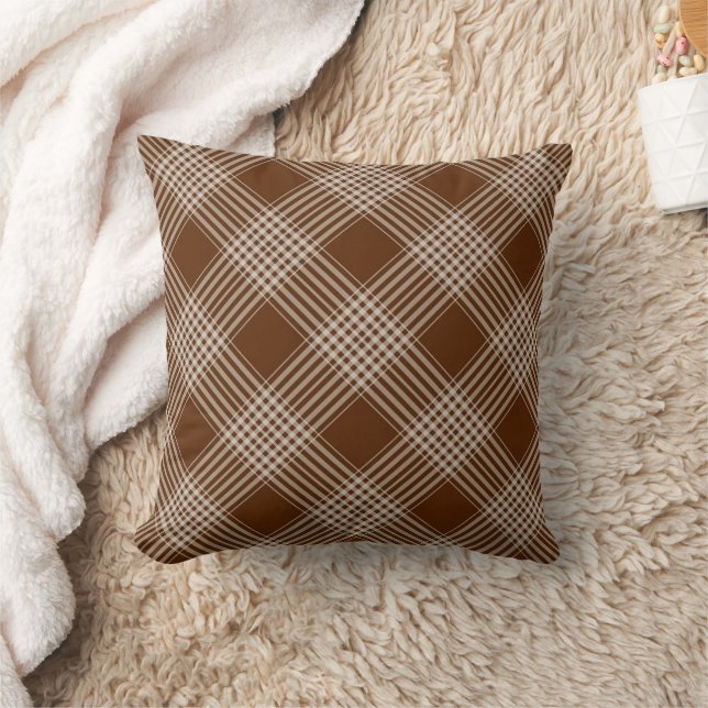 Almofada Brown & White Plaid Throw Pillow  (Cobertor)