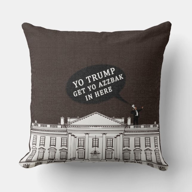 Almofada Brown White Yo Trump Volta A Casa Branca (Frente)
